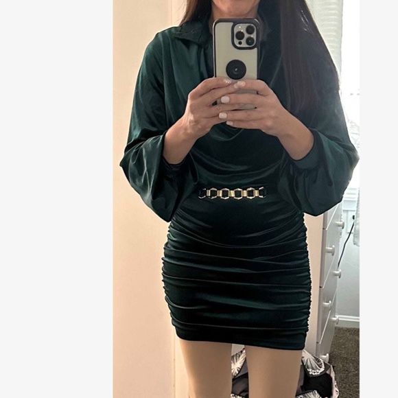 Luxe Dark Green Velvet Drapey Fitted Party Evening Dress - Picture 5 of 9